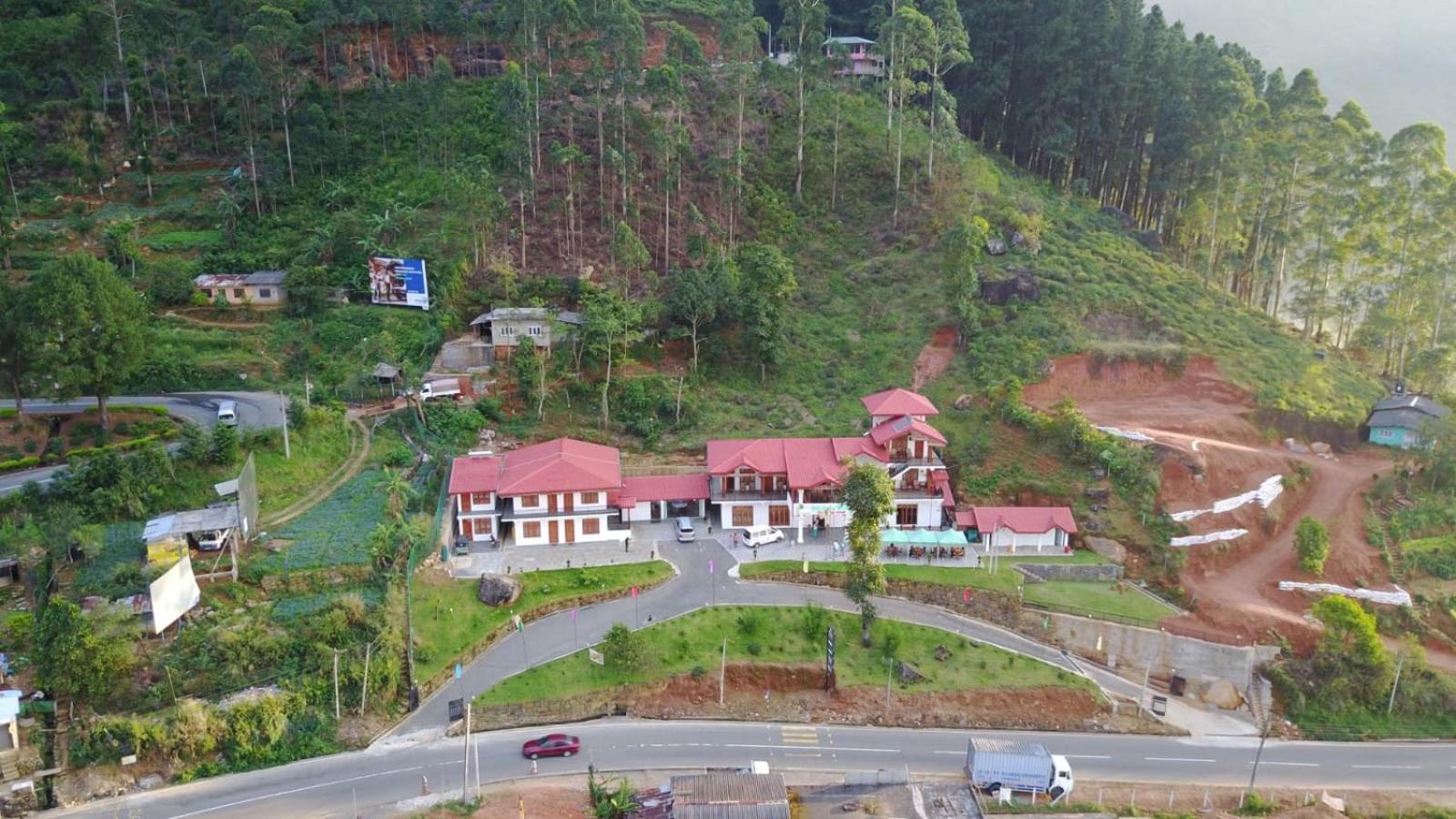 Nature First Hotel Нувара Елия Екстериор снимка